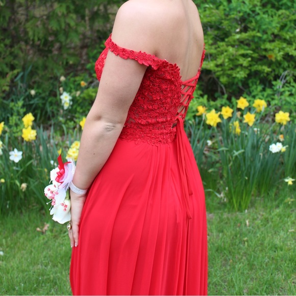 Faviana - 10206 Two Piece Halter Jersey Fitted Dress main image 0